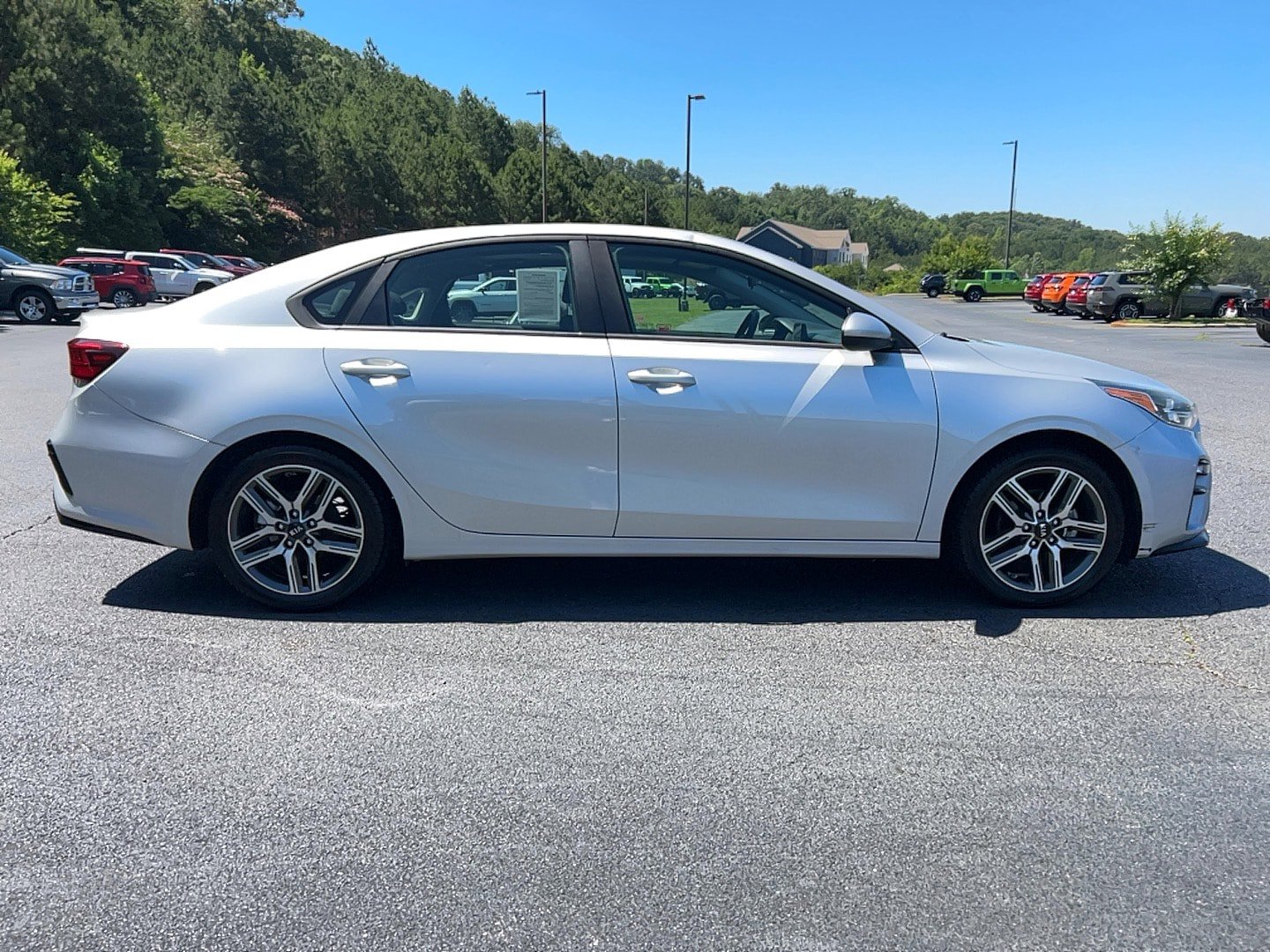 Used 2019 Kia Forte S w/ S Premium Package FWD image 4