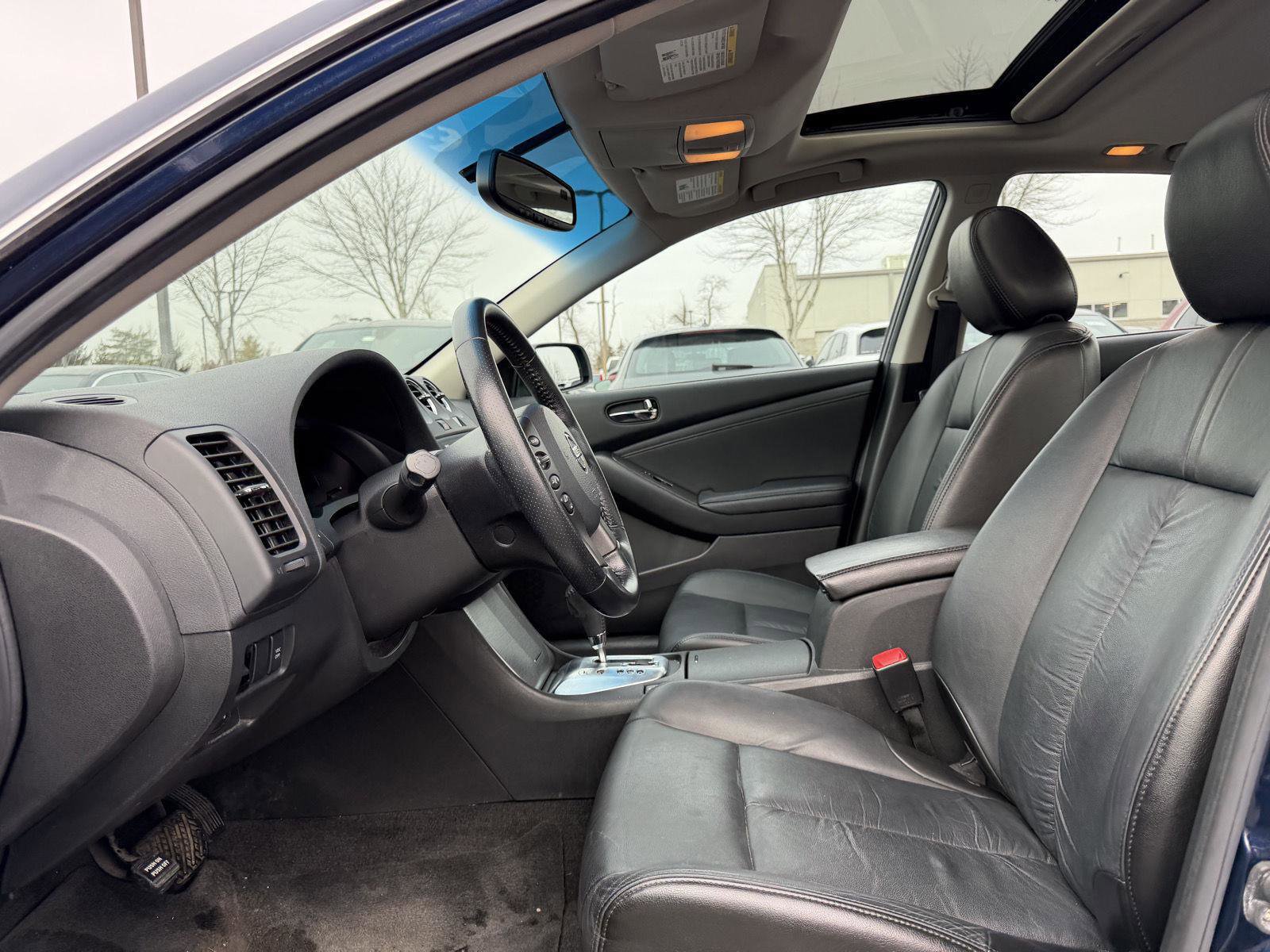 Used 2010 Nissan Altima 2.5 SL w/ SL Pkg image 13