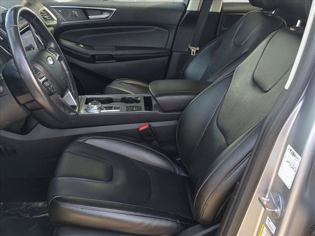 Used 2022 Ford Edge Titanium AWD/4WD image 15