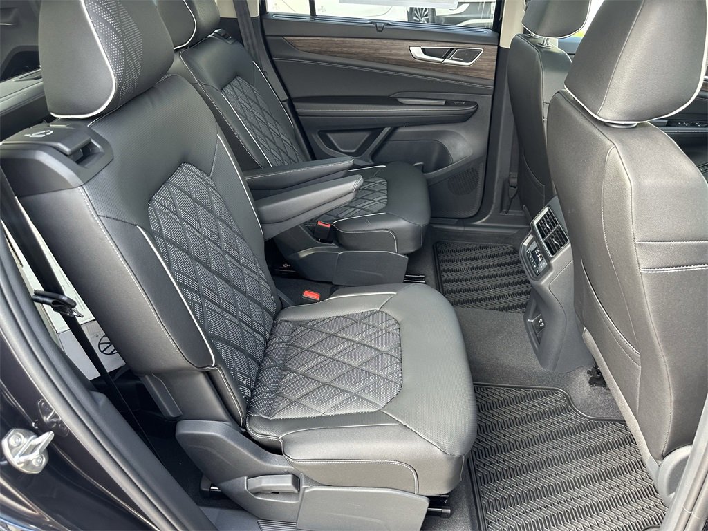 New 2026 Volkswagen Atlas SEL Premium R-Line image 33