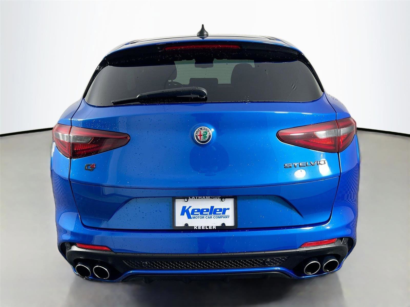 Used 2020 Alfa Romeo Stelvio Quadrifoglio w/ Nero Edizone Quadrifoglio AWD/4WD image 5