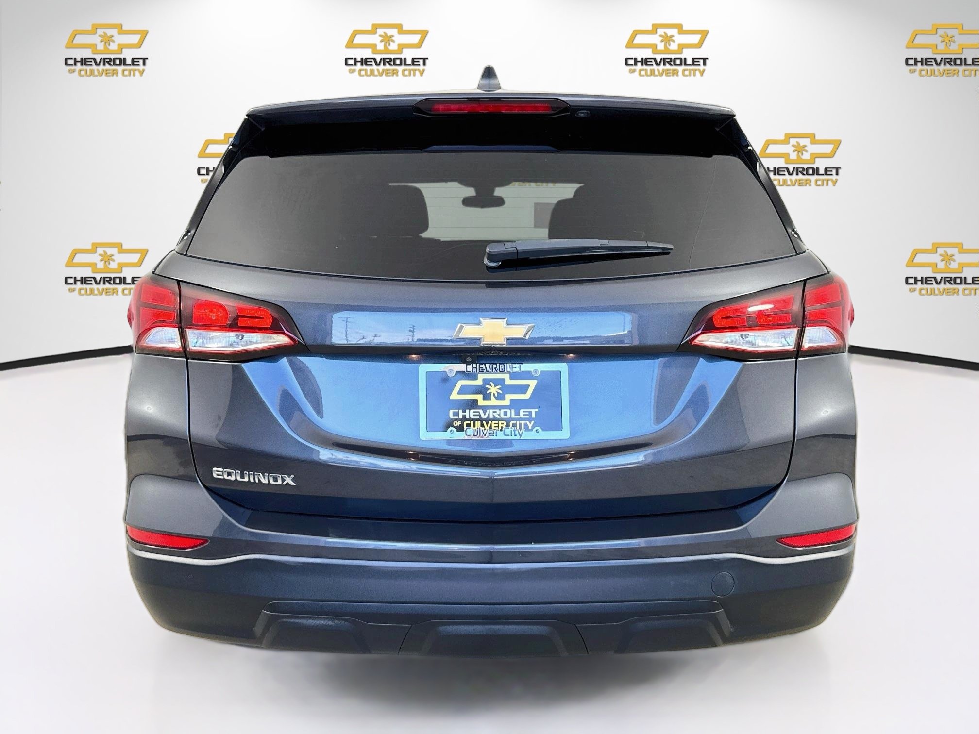 Used 2022 Chevrolet Equinox LS w/ LS Convenience Package FWD image 7