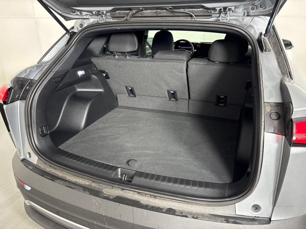 Certified 2025 Chevrolet Blazer EV LT w/ LPO, All-Weather Mat Package FWD image 26