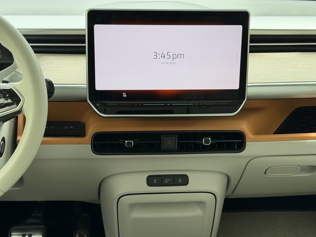 Used 2025 Volkswagen ID. Buzz 1st Edition AWD/4WD image 17