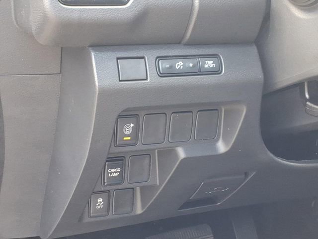 New 2026 Nissan Frontier SV w/ All-Weather Content Package AWD/4WD image 19