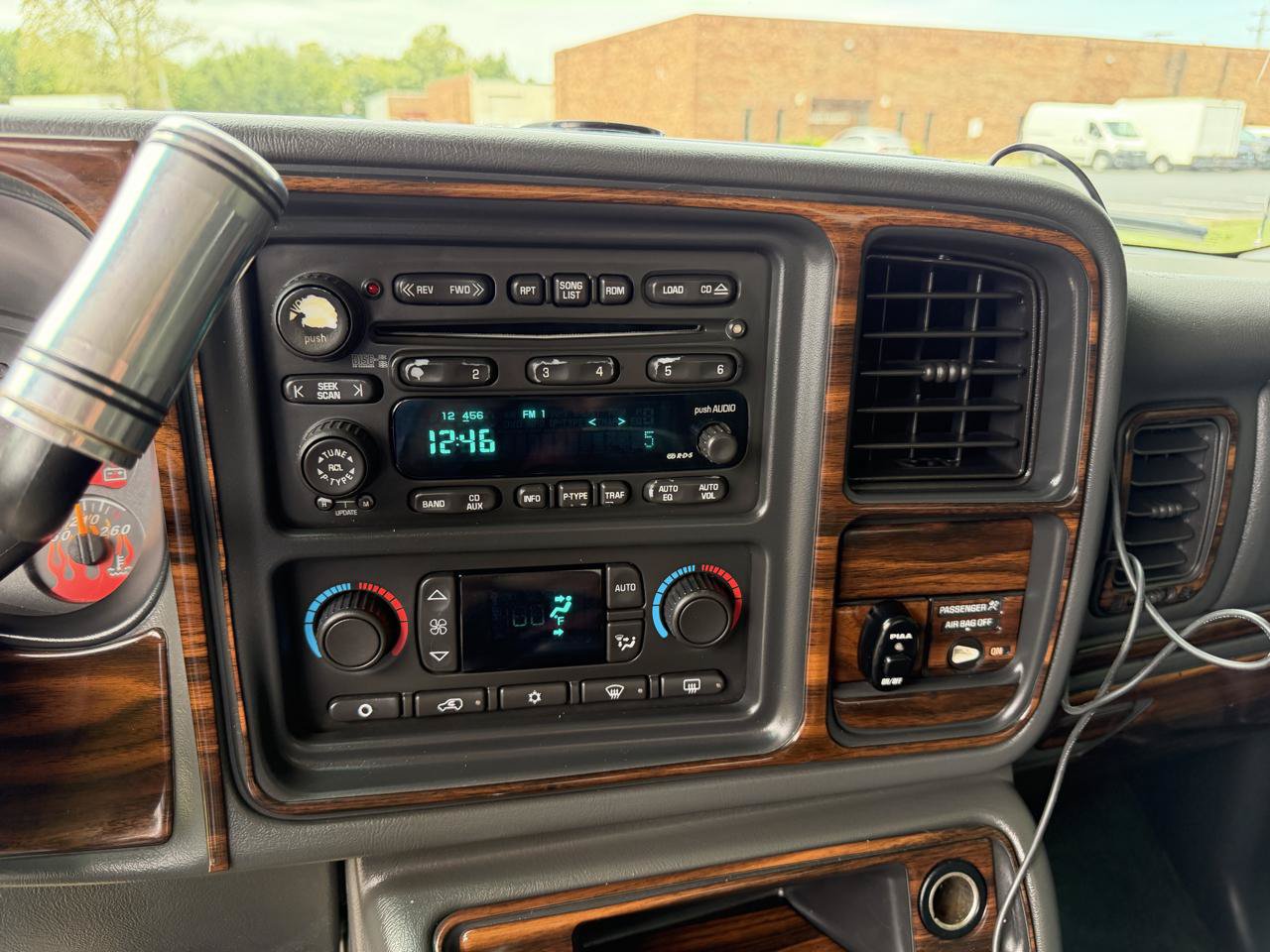 Used 2003 Chevrolet Silverado 2500 LS RWD image 24
