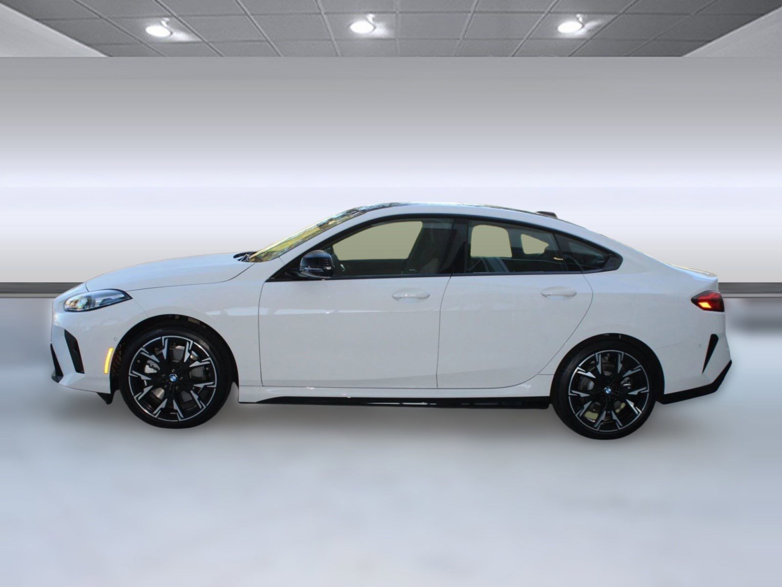 Used 2026 BMW 228i xDrive w/ Technology Package AWD/4WD image 2