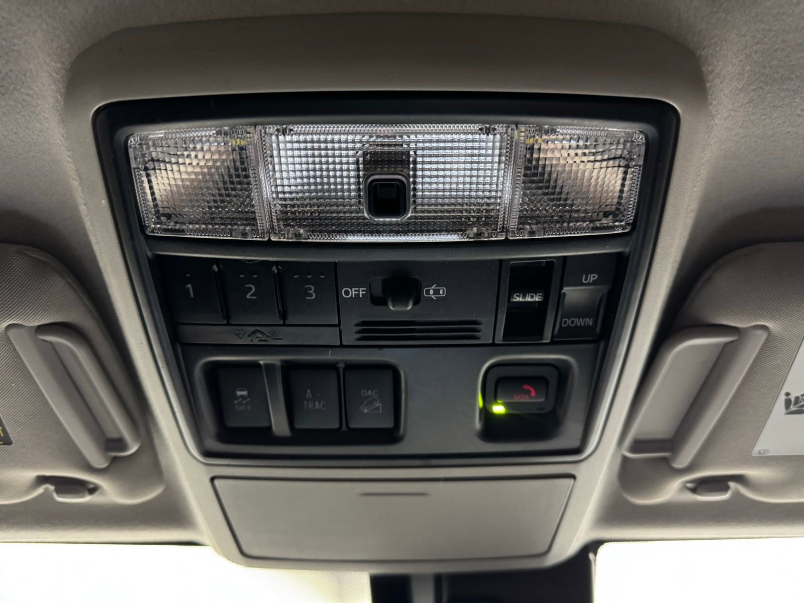 Used 2020 Toyota 4Runner SR5 Premium w/ Moonroof Package image 27