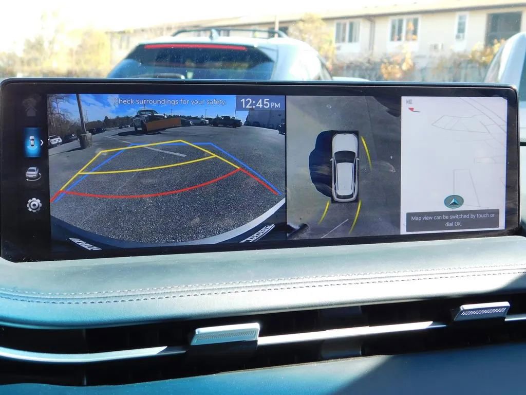 Used 2023 Genesis GV70 2.5T w/ Sport Prestige Package image 25