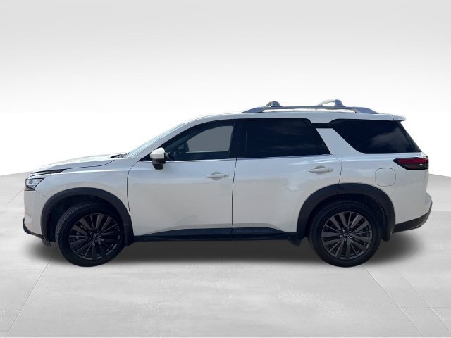 Certified 2023 Nissan Pathfinder SL w/ SL Premium Package AWD/4WD image 5