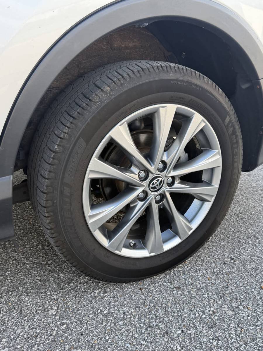 Used 2016 Toyota RAV4 Limited AWD/4WD image 31