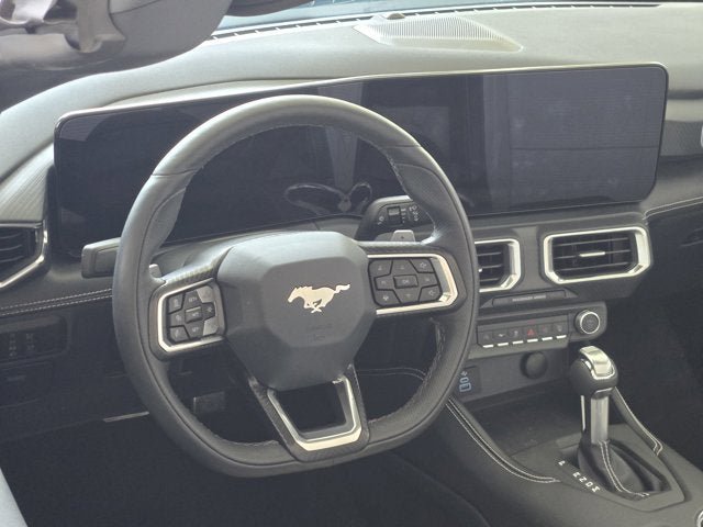 Used 2025 Ford Mustang GT Premium RWD image 14