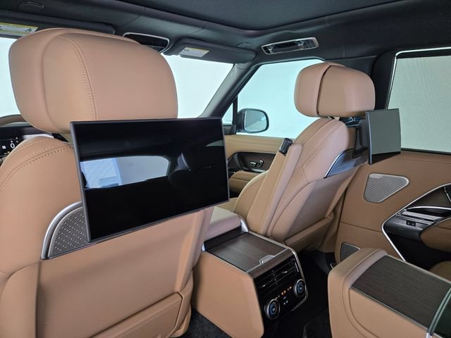 New 2026 Land Rover Range Rover Long Wheelbase Autobiography AWD/4WD image 14
