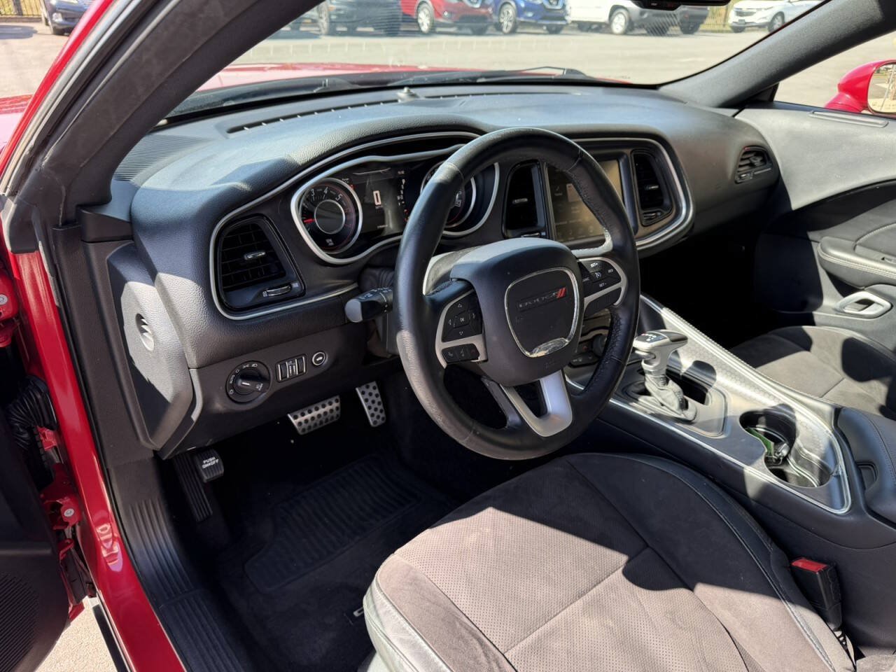 Used 2015 Dodge Challenger R/T Plus RWD image 20