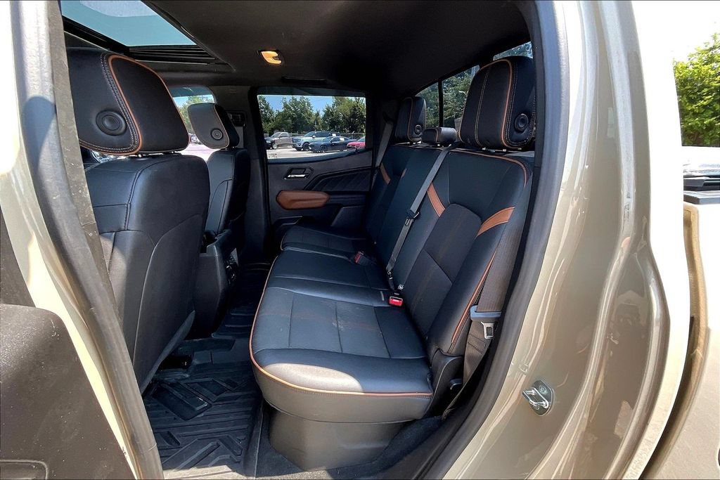 Used 2023 GMC Canyon AT4 w/ LPO, Skid Plate Package AWD/4WD image 7