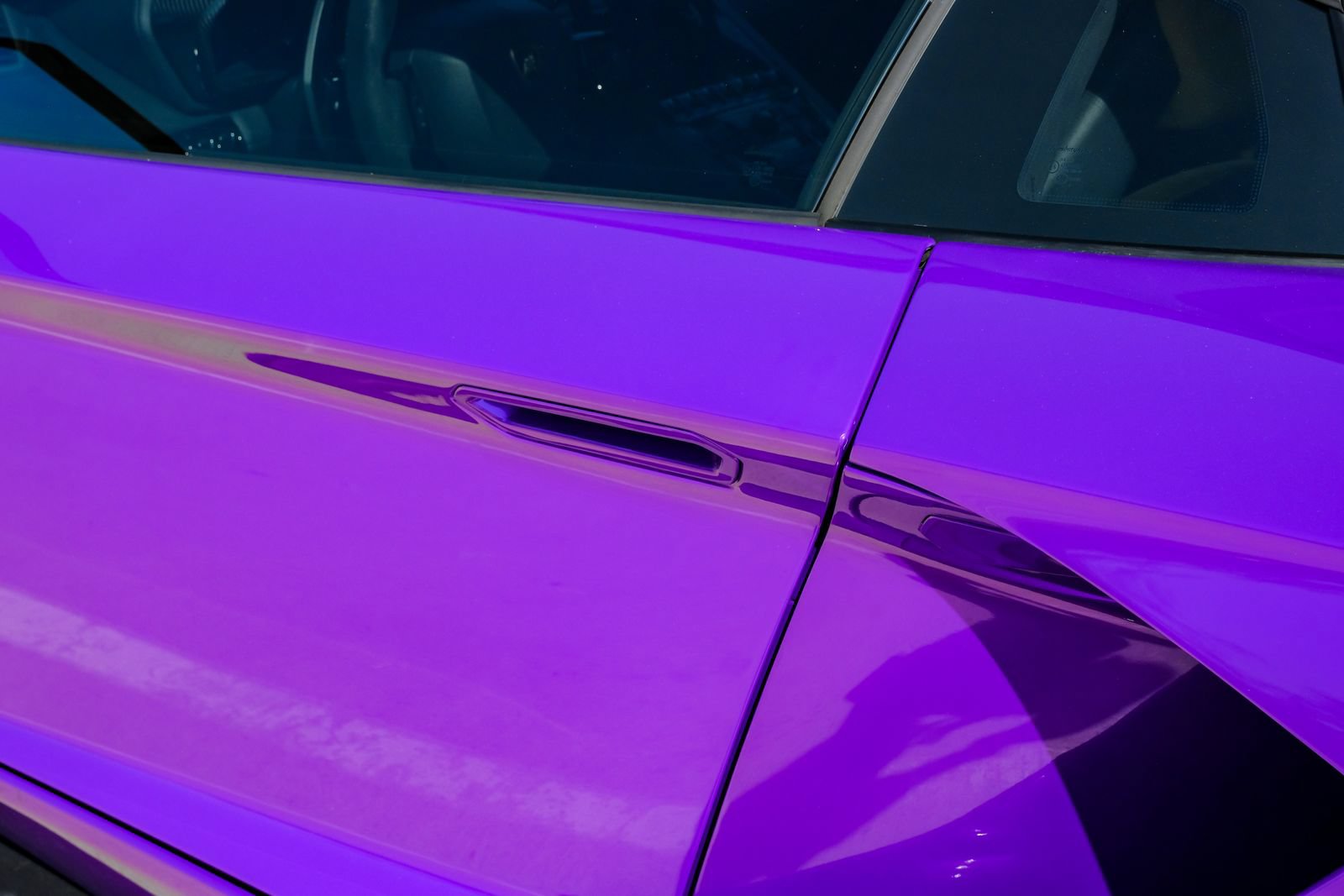 Used 2018 Lamborghini Aventador S AWD/4WD image 37