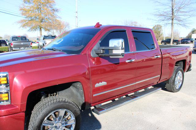 Used 2015 Chevrolet Silverado 1500 High Country w/ High Country Premium Package image 9