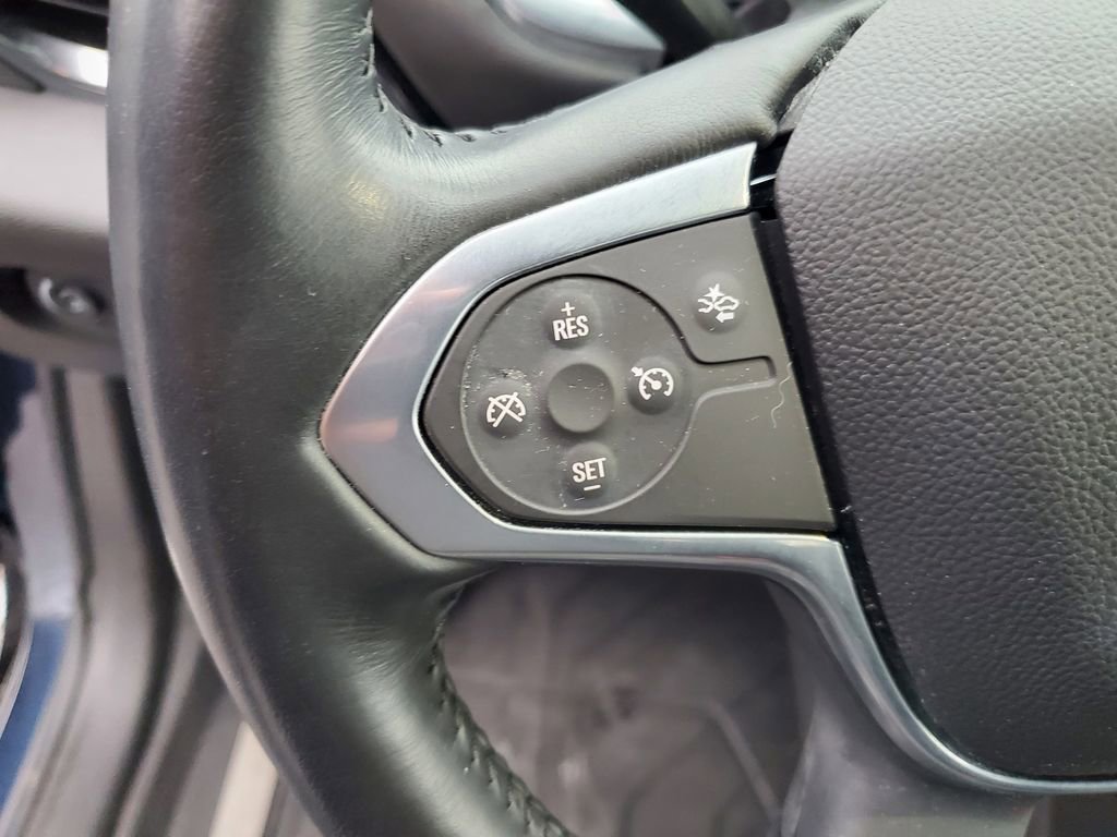 Used 2022 Chevrolet Traverse LT w/ LPO, Floor Liner Package image 15