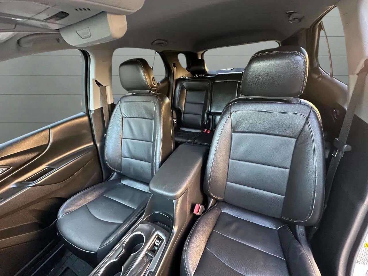 Used 2021 Chevrolet Equinox LT image 16