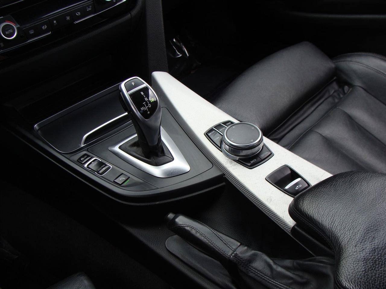 Used 2018 BMW 430i Convertible RWD image 19
