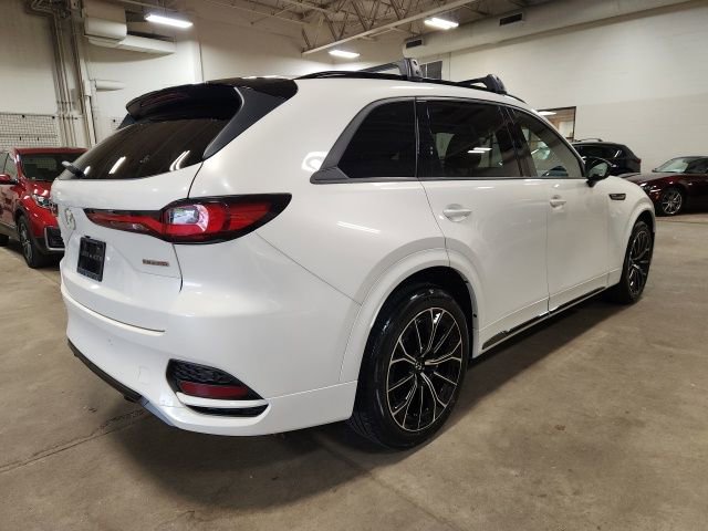 Certified 2025 MAZDA CX-70 3.3 Turbo S w/ Premium Package image 3