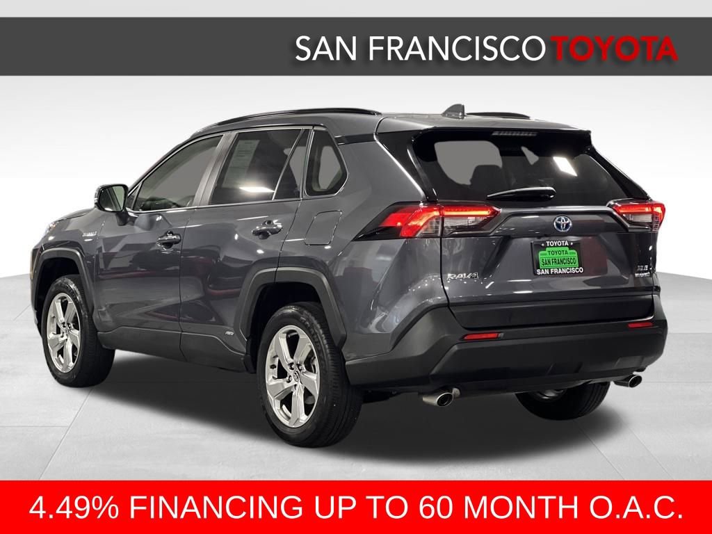 Certified 2021 Toyota RAV4 XLE Premium image 3
