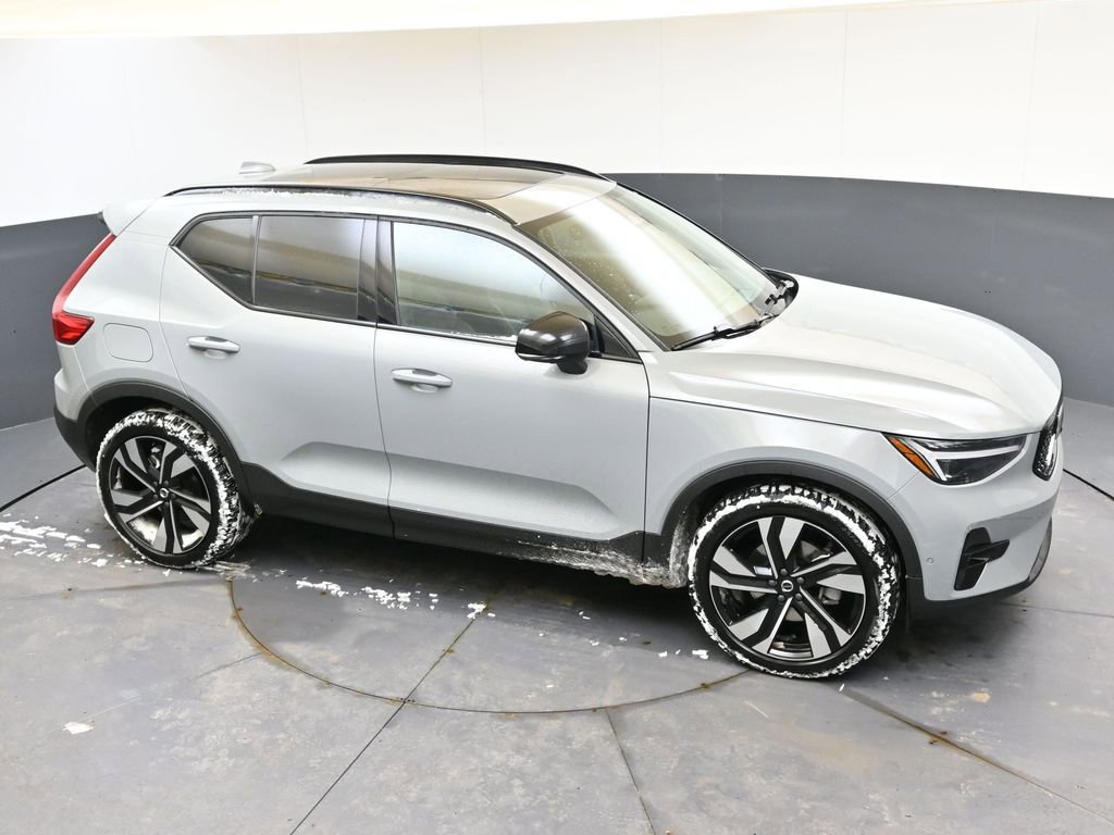 New 2026 Volvo XC40 B5 Ultra w/ Protection Package Premier image 54