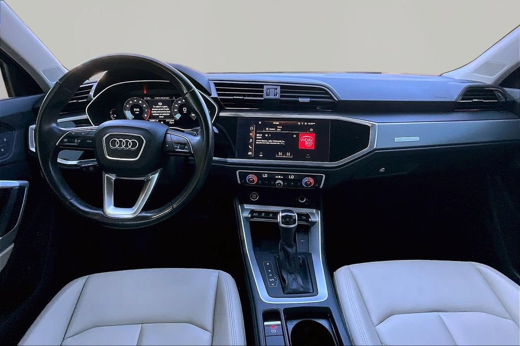 Used 2022 Audi Q3 2.0T Premium Plus w/ Premium Plus Package AWD/4WD image 7