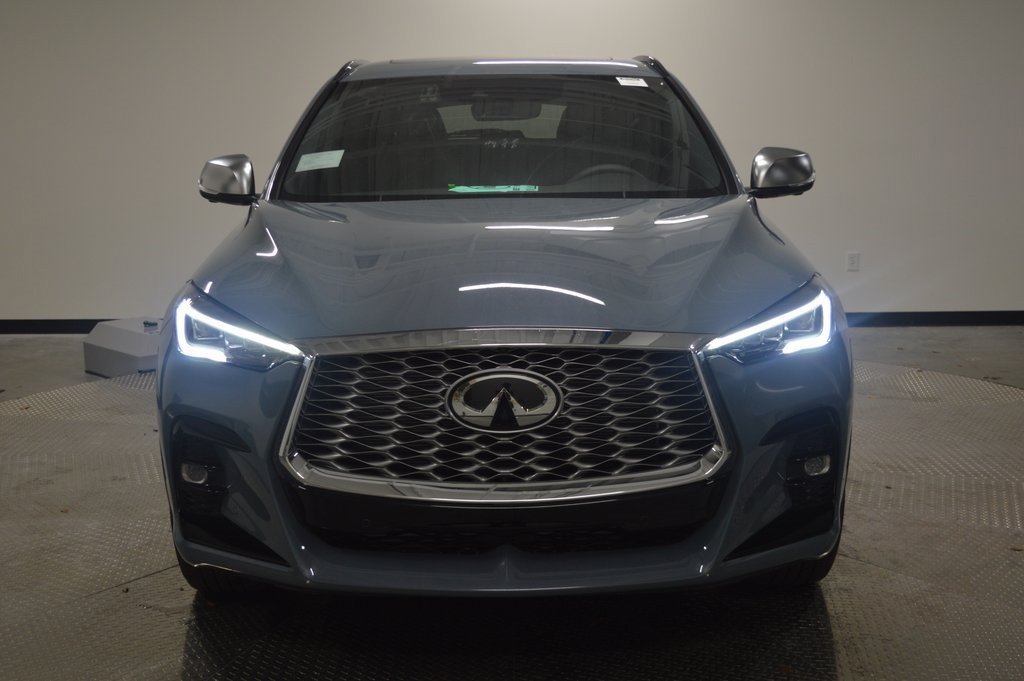 New 2025 INFINITI QX55 Essential w/ Accent Package AWD/4WD image 10