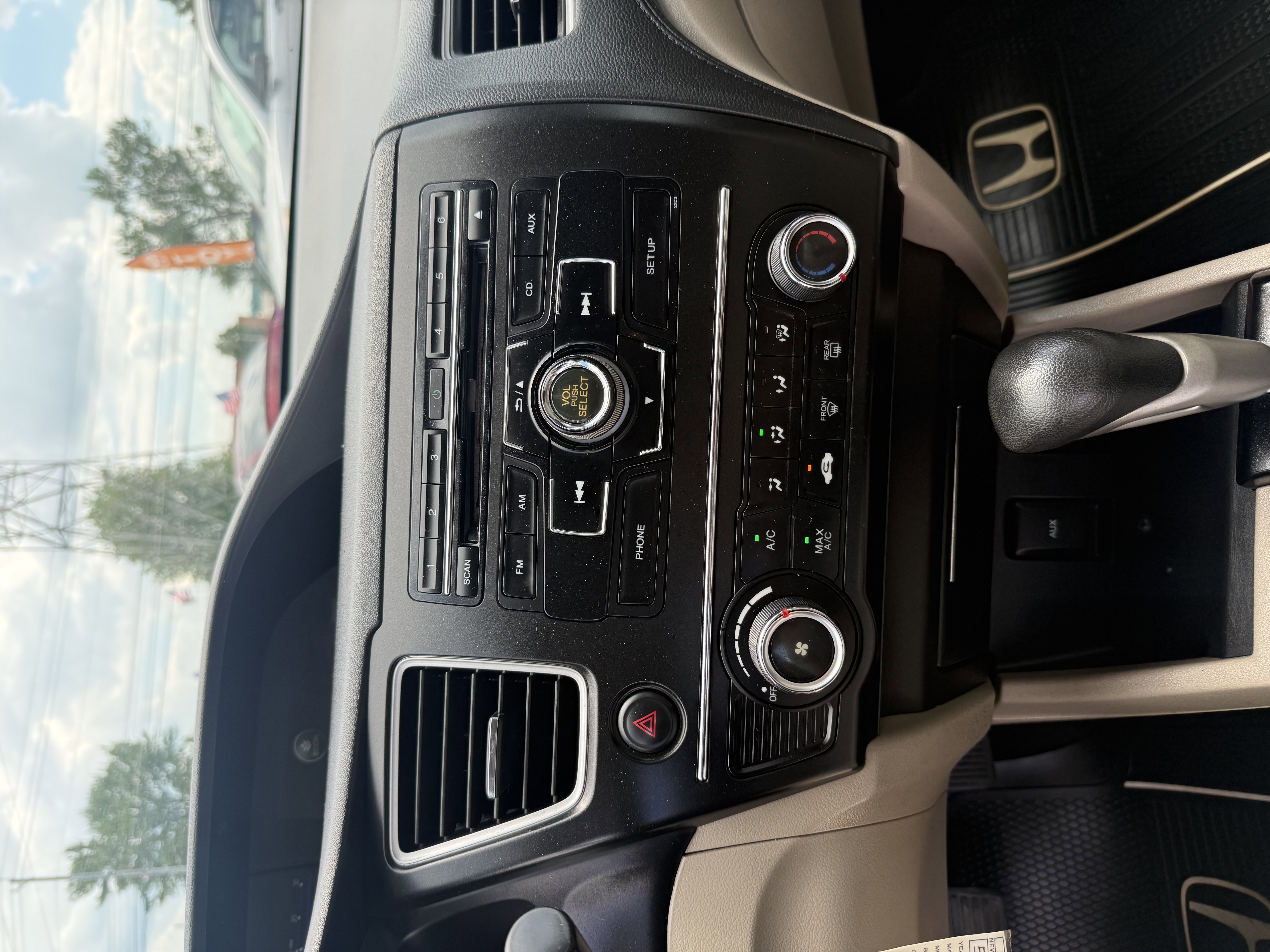 Used 2014 Honda Civic EX image 16
