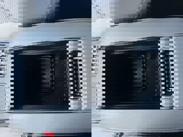 Used 2023 Toyota Highlander L FWD image 27