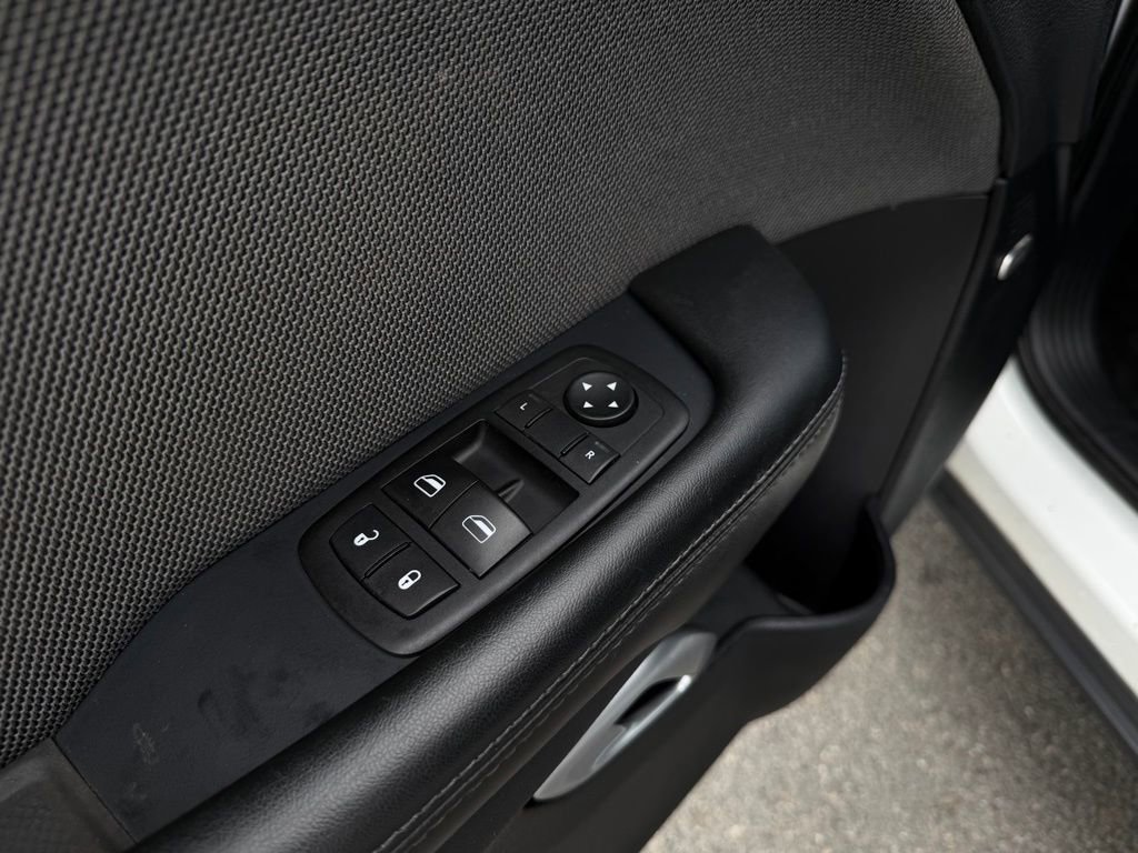 Used 2015 Dodge Challenger R/T w/ Quick Order Package 28B R/T image 12