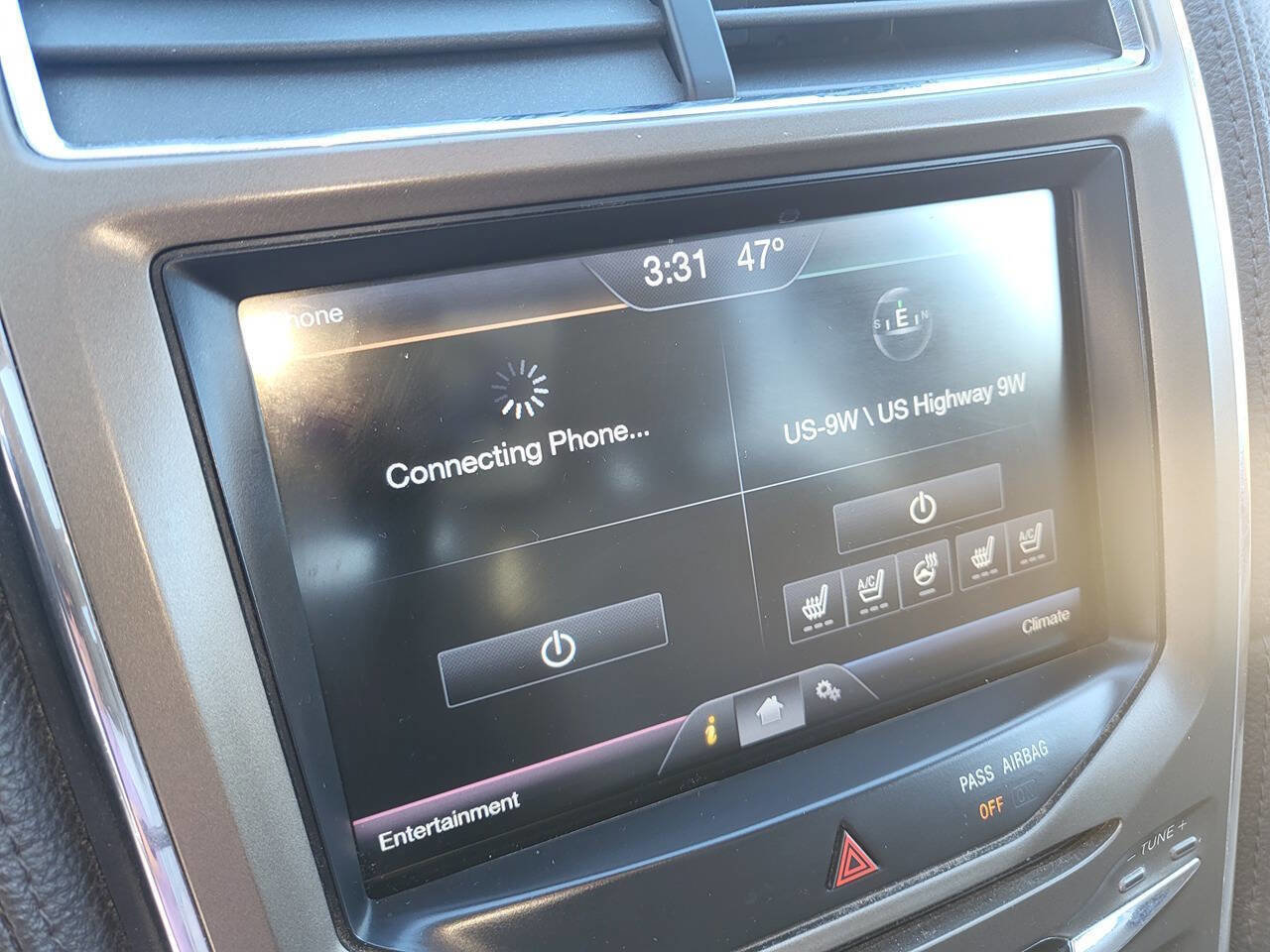 Used 2015 Lincoln MKX AWD w/ Equipment Group 102A image 17