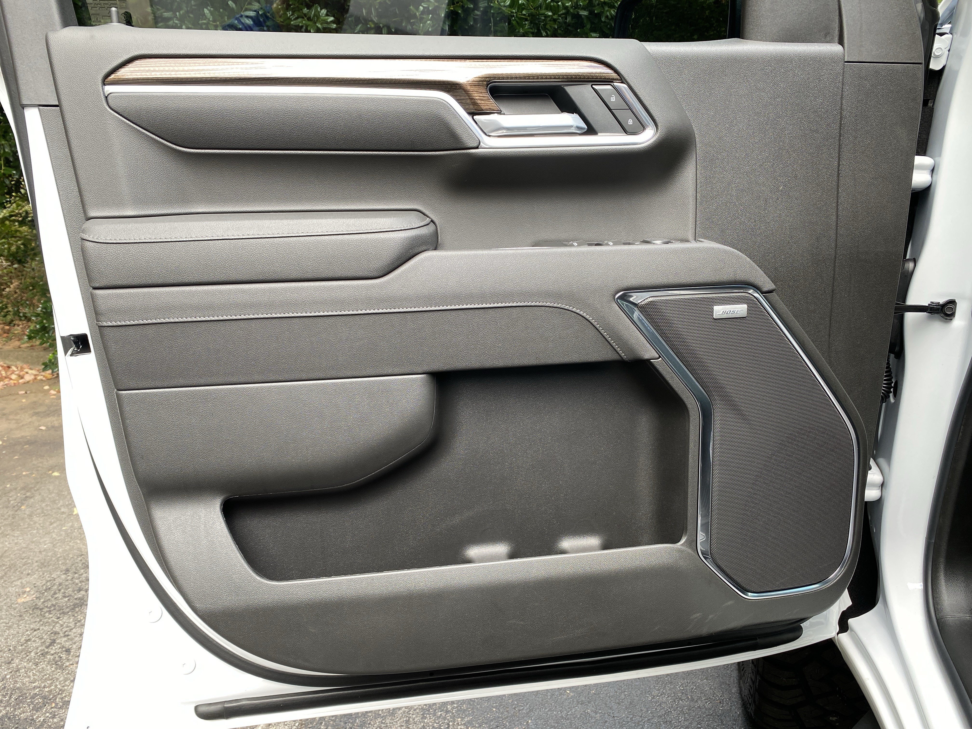 New 2026 Chevrolet Silverado 1500 LT Trail Boss w/ Convenience Package II AWD/4WD image 15