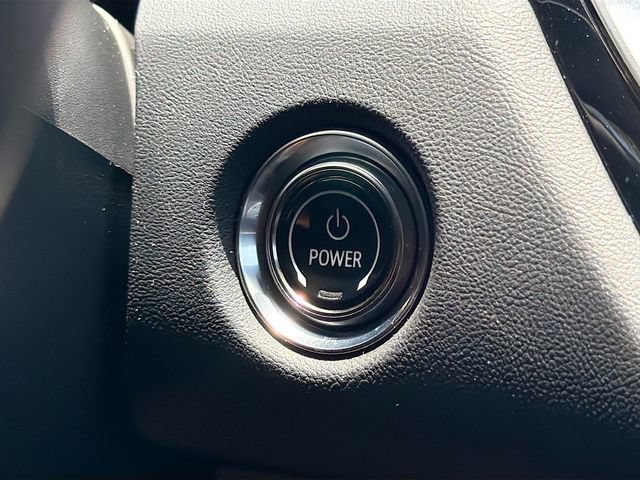 Used 2024 Cadillac Lyriq Sport AWD/4WD image 36