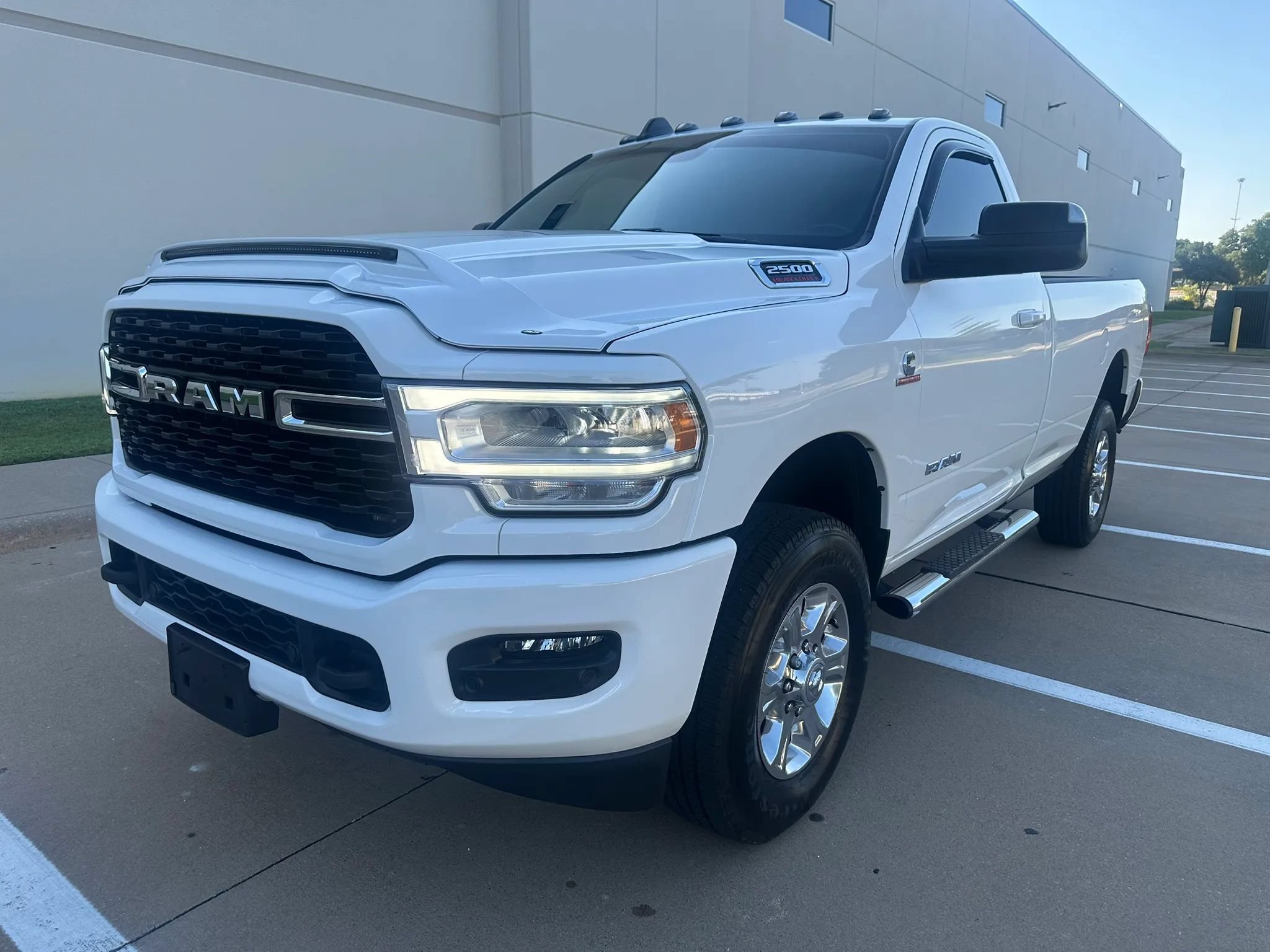 Used 2022 RAM 2500 Big Horn w/ Level C Equiment Group AWD/4WD image 2