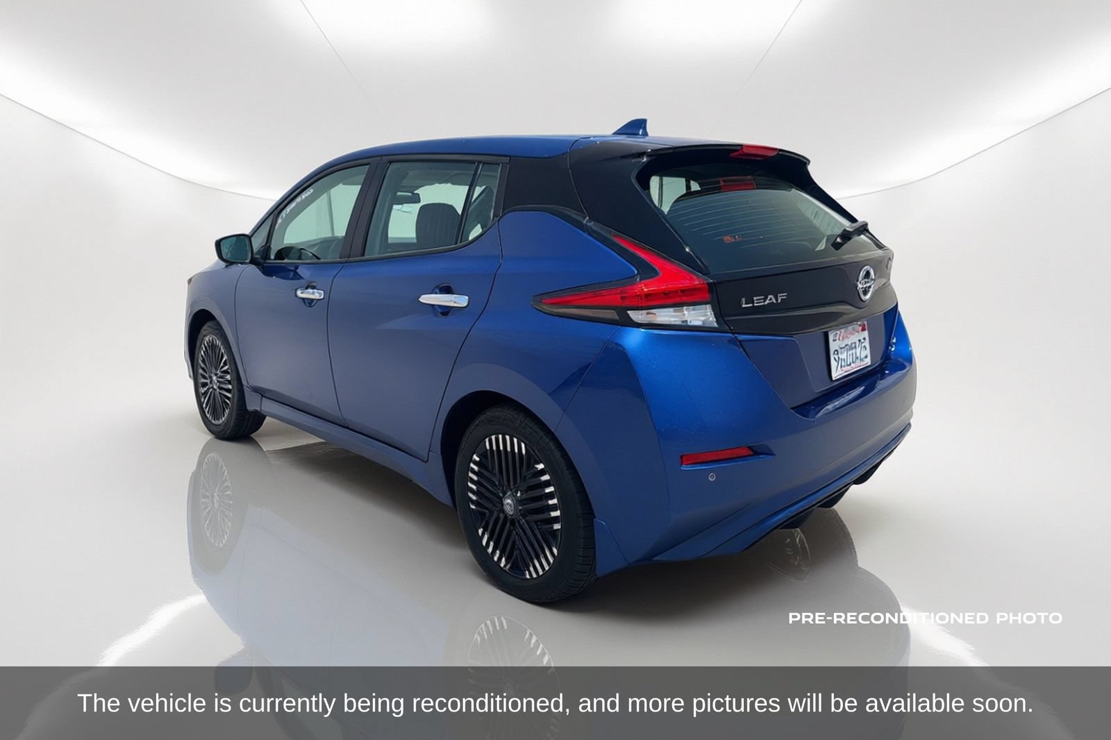 Used 2023 Nissan Leaf SV Plus FWD image 8