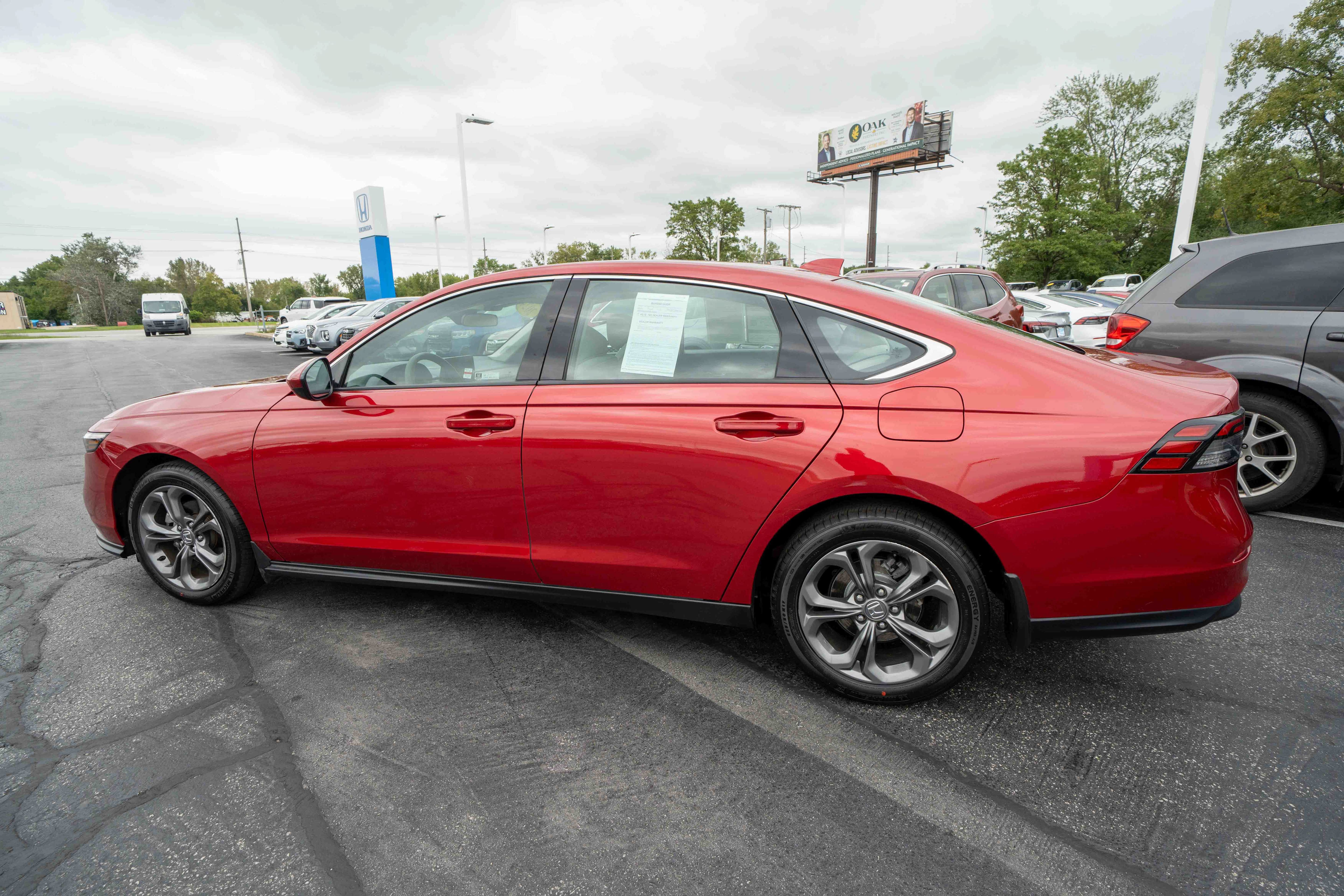 Used 2024 Honda Accord EX image 4