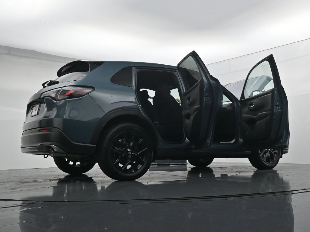 Used 2024 Honda HR-V Sport image 43