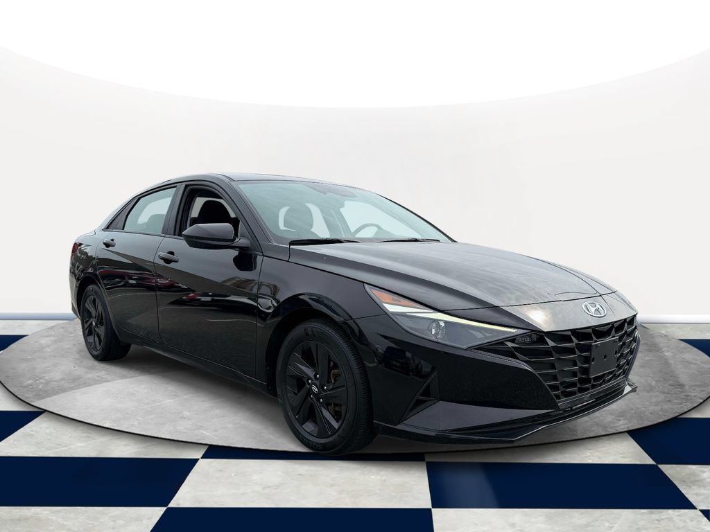 Used 2023 Hyundai Elantra SEL FWD image 1
