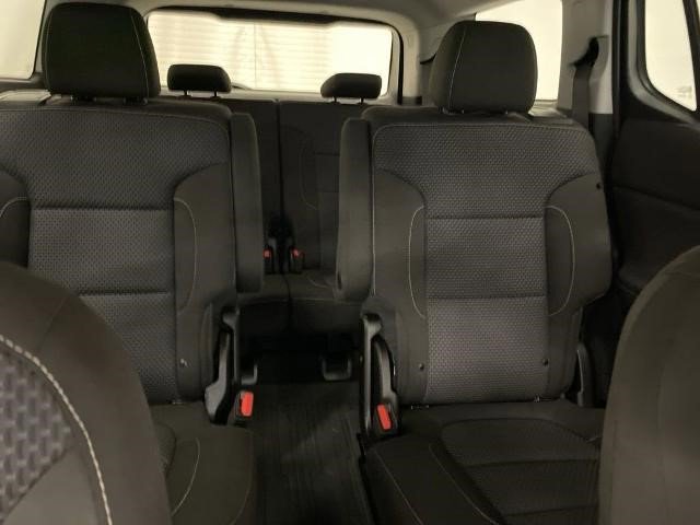 Certified 2023 GMC Acadia SLE w/ Driver Convenience Package image 24