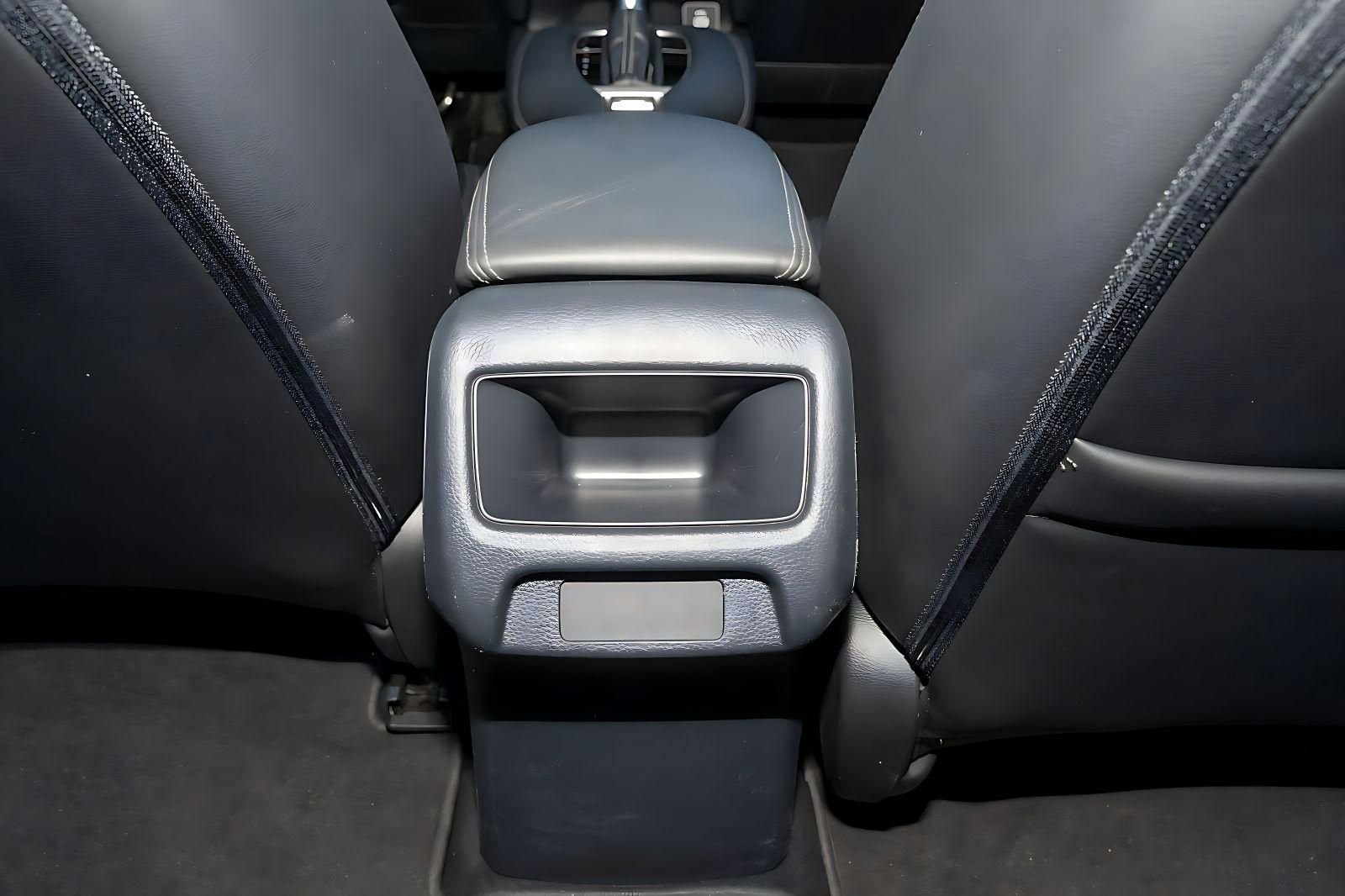 Certified 2024 Honda HR-V EX-L image 18