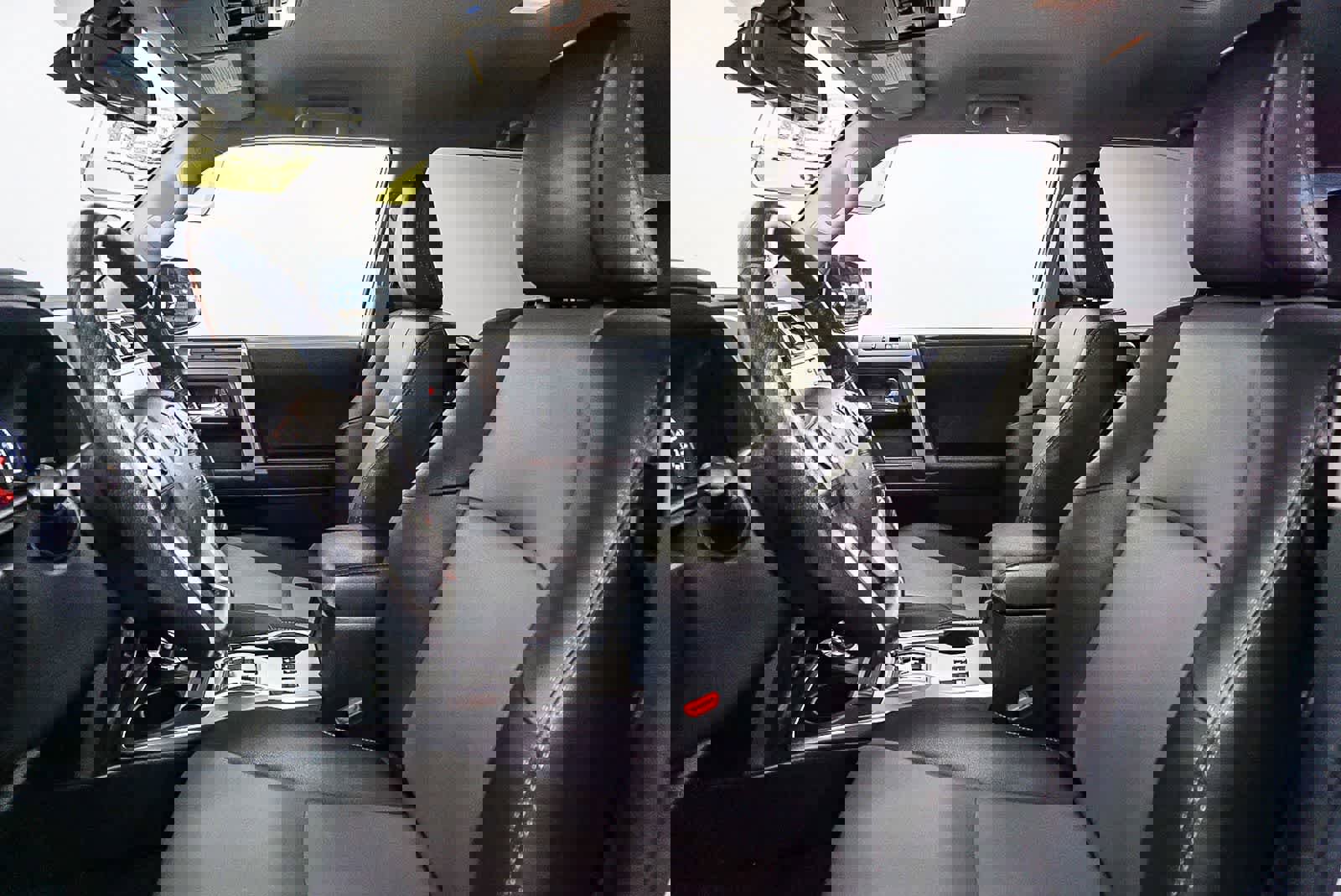 Used 2024 Toyota 4Runner SR5 Premium image 17