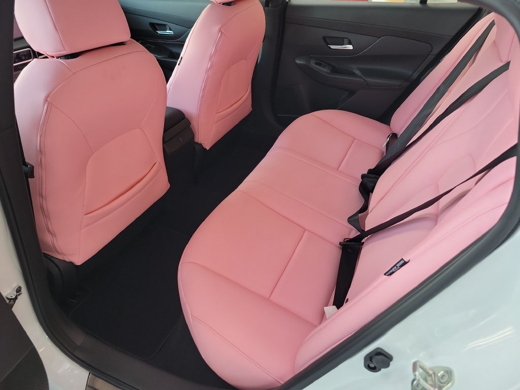 New 2027 Nissan Sentra SR w/ Floor Mat Package FWD image 14