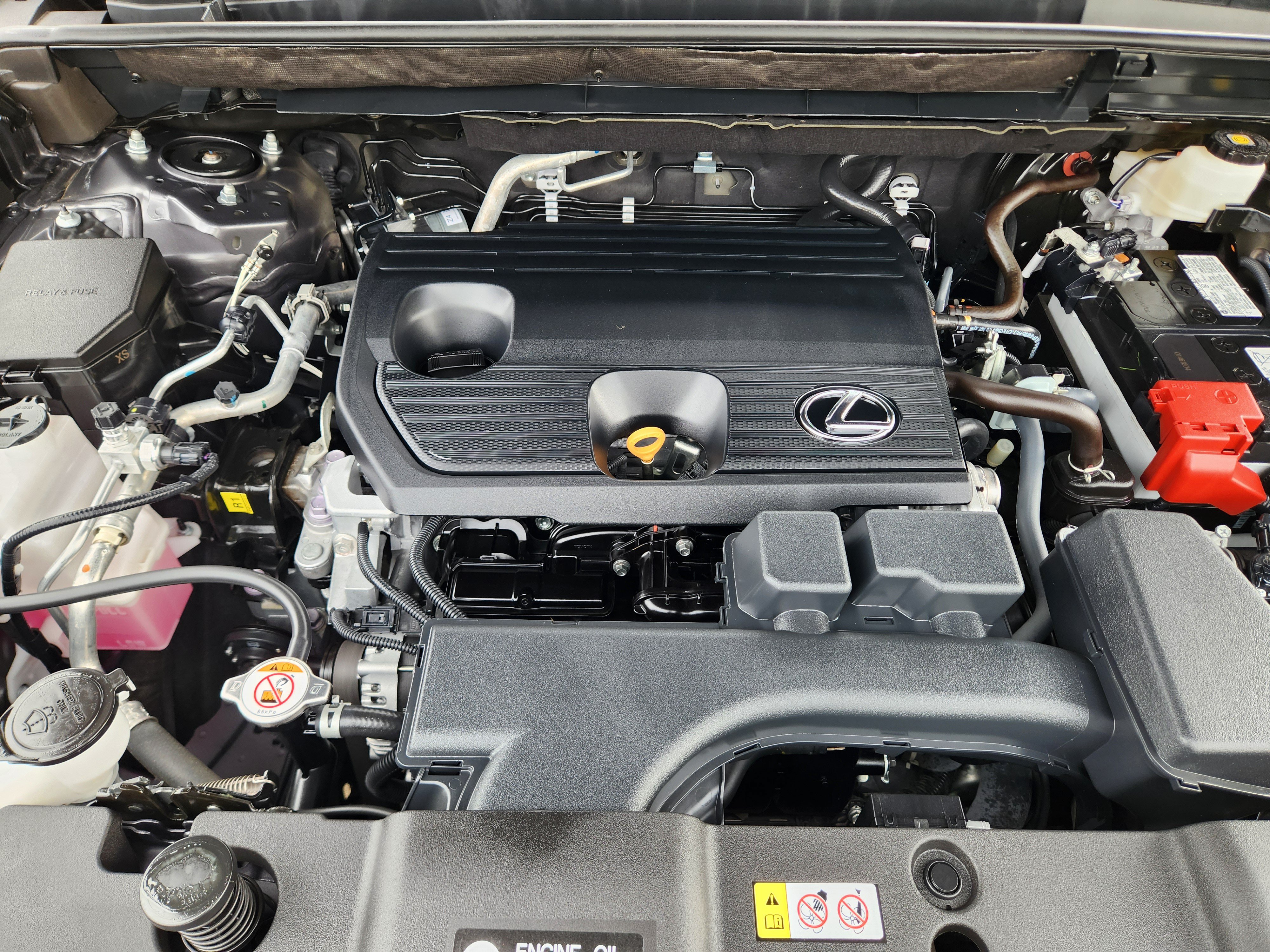 Certified 2025 Lexus NX 250 FWD w/ Accessory Package (Z1) image 27