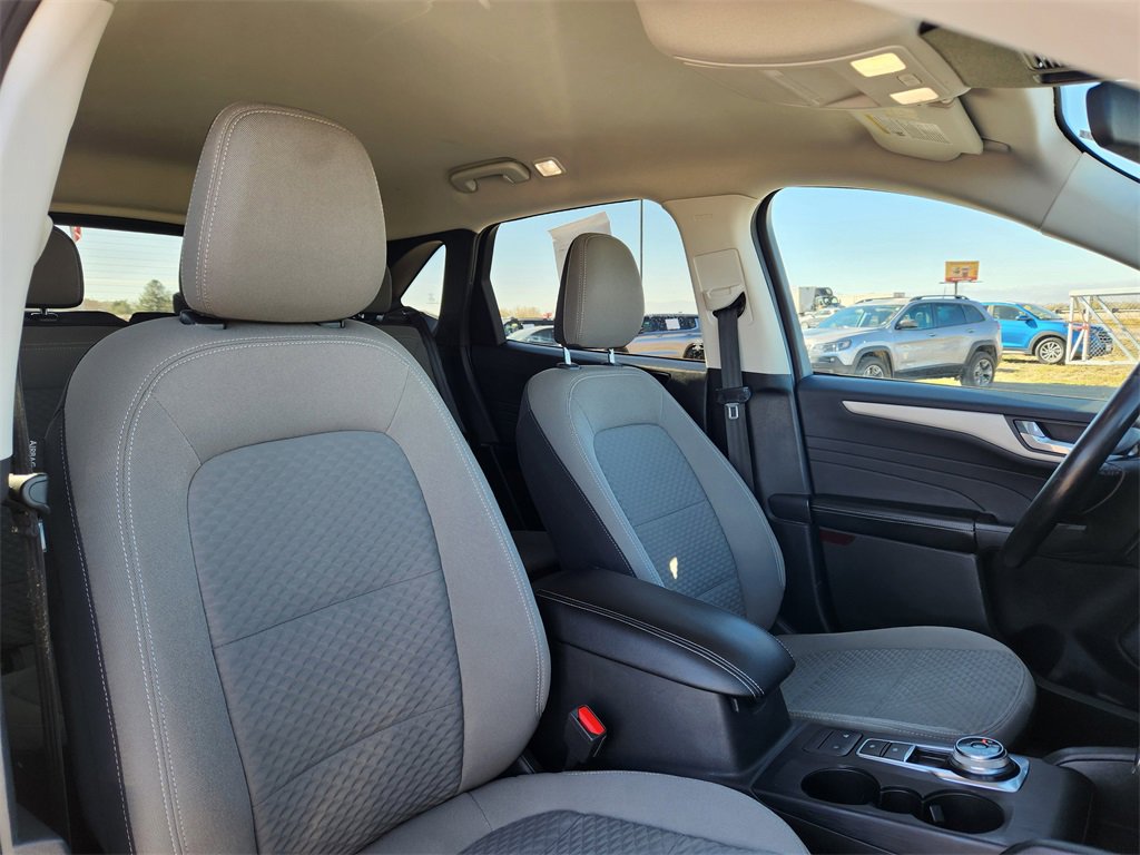 Used 2021 Ford Escape SE w/ Convenience Package image 13