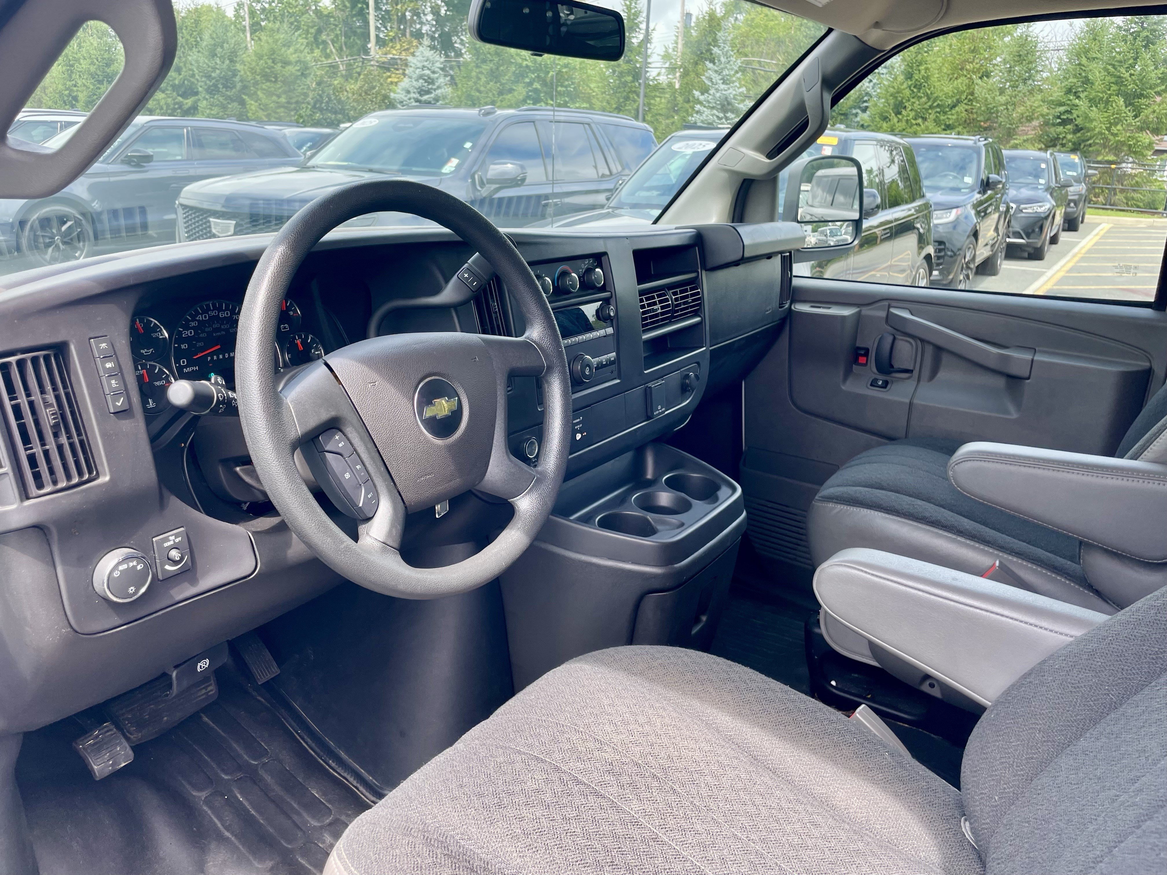Used 2024 Chevrolet Express 2500 w/ Driver Convenience Package RWD image 13
