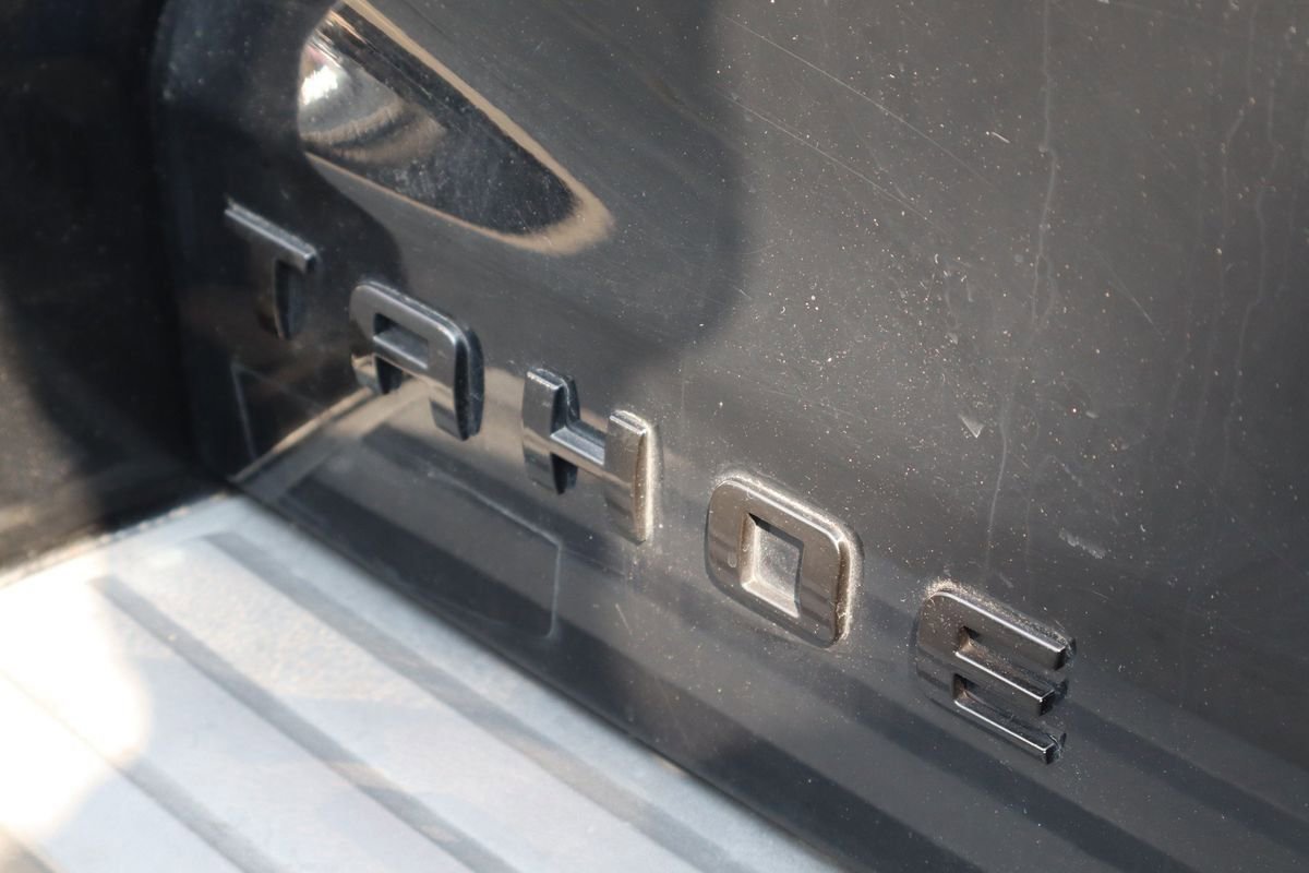 Used 2018 Chevrolet Tahoe Premier image 39