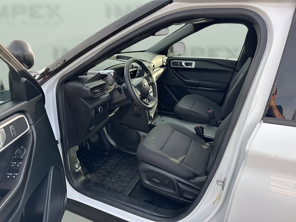 Used 2023 Ford Explorer 4WD Police Interceptor image 9