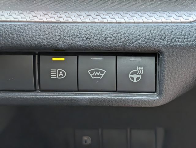 Used 2023 Toyota Prius XLE image 24